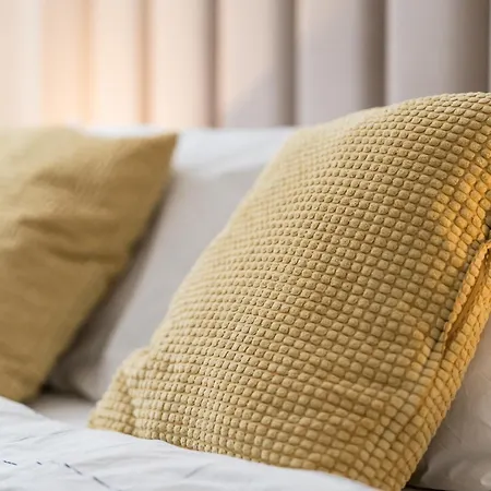 Old Town Brzozowa Apartman Varsó